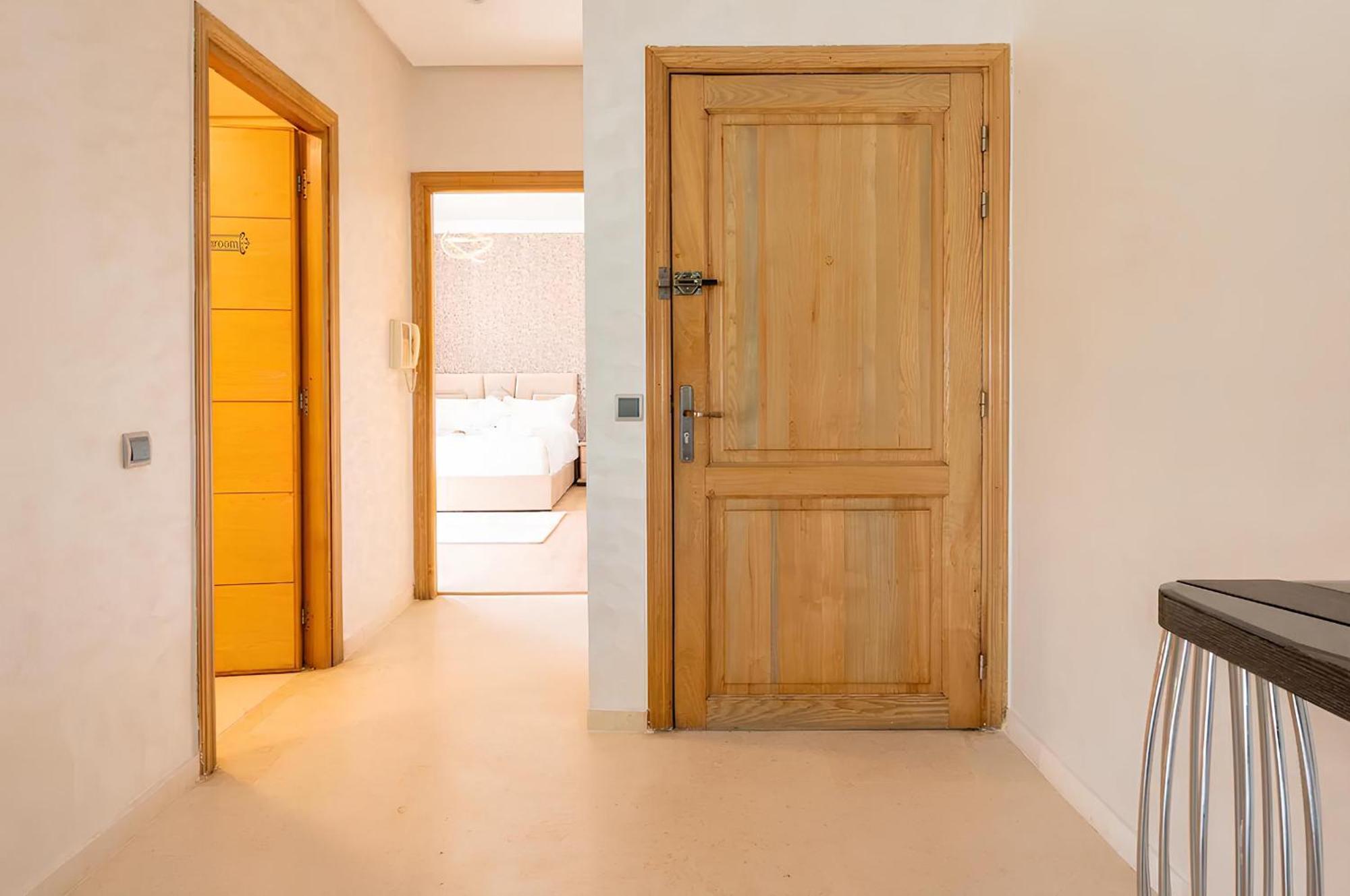 Spacieux Appartement 80 M² - Centre De Casablanca Extérieur photo